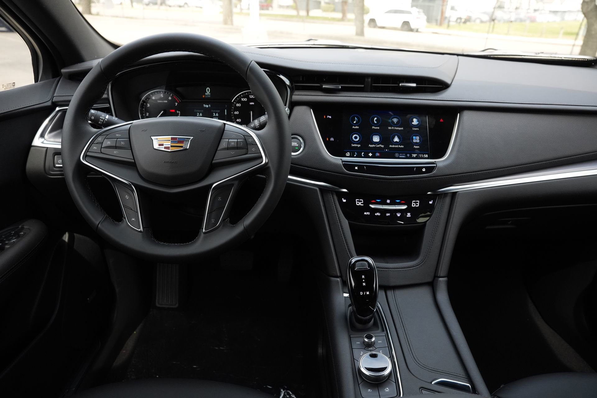 New 2026 Cadillac XT5 Luxury w/ LPO, Floor Liner Package image 9