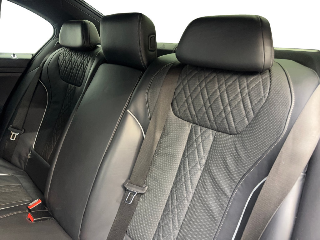 Used 2022 BMW 750i xDrive w/ Executive Package AWD/4WD image 37