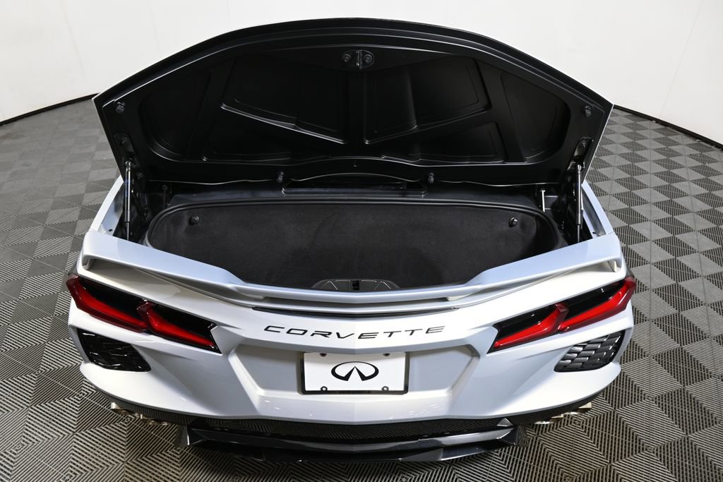 Used 2021 Chevrolet Corvette Stingray Premium Conv w/ Z51 Performance Package RWD image 36