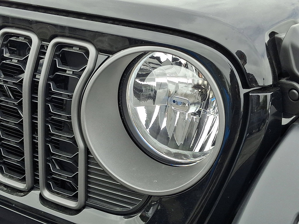 New 2026 Jeep Wrangler Sport AWD/4WD image 4