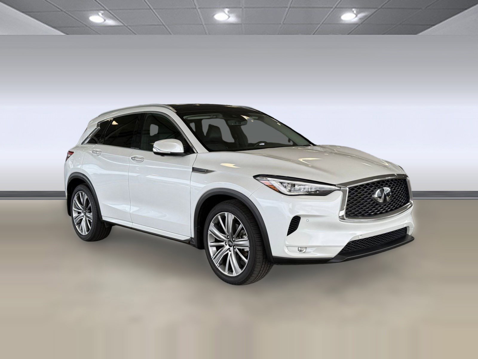 Used 2023 INFINITI QX50 Sensory AWD/4WD image 7