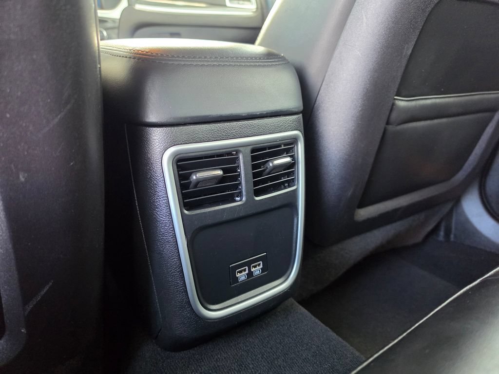 Used 2022 Chrysler 300 Touring L RWD image 34