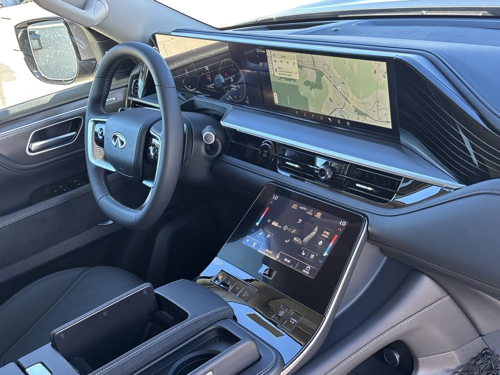New 2026 INFINITI QX80 Luxe image 14