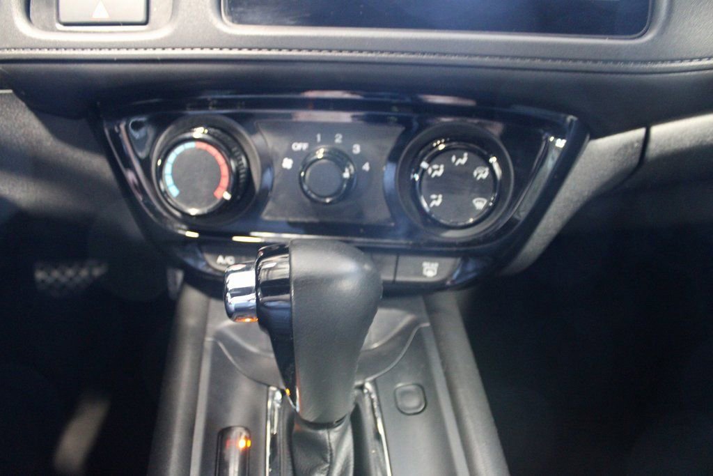 Used 2021 Honda HR-V Sport image 28