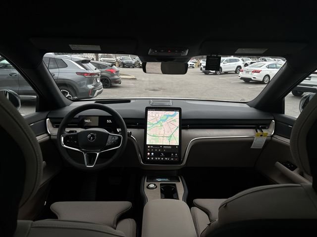 New 2025 Volvo EX90 Plus image 21