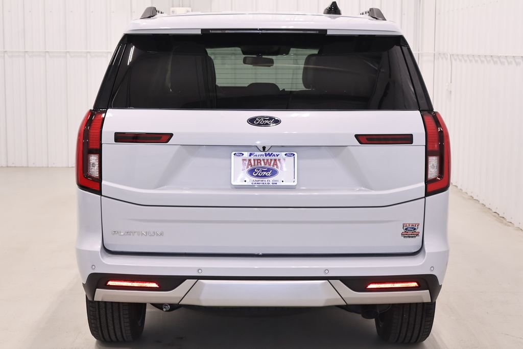 New 2026 Ford Expedition Platinum image 8