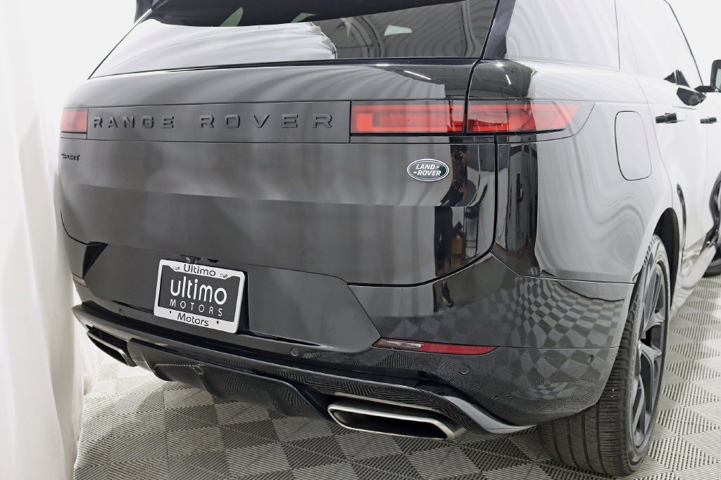 Used 2023 Land Rover Range Rover Sport SE Dynamic AWD/4WD image 12