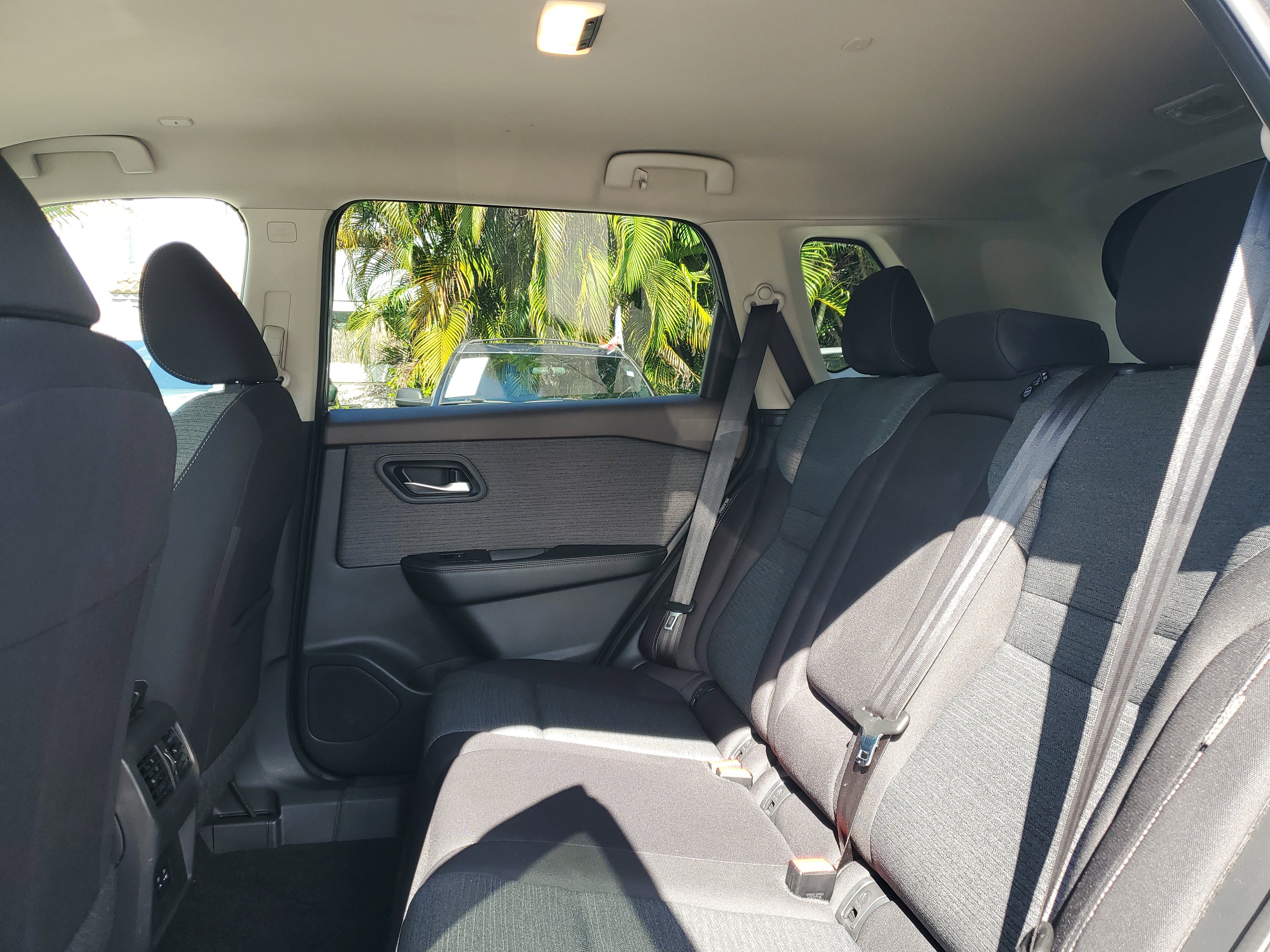 Certified 2023 Nissan Rogue SV image 13