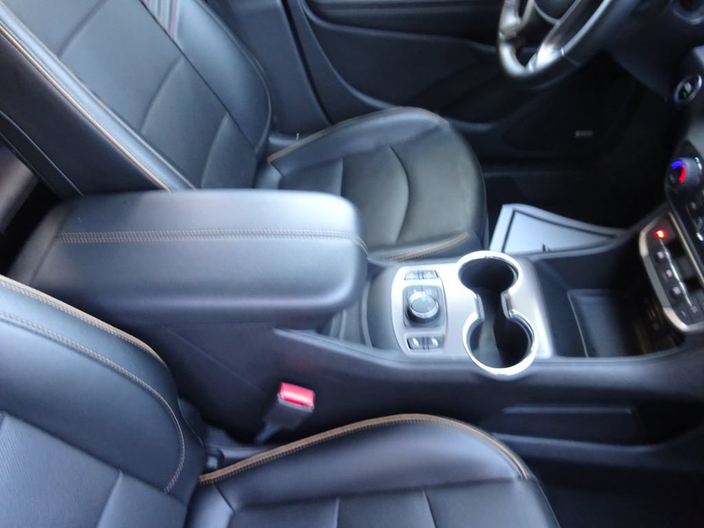 Certified 2023 GMC Terrain AT4 w/ Infotainment Package II AWD/4WD image 18