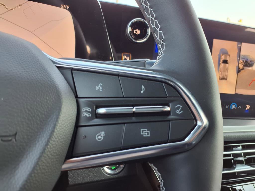 New 2026 Chevrolet Traverse LT w/ Enhanced Driving Package image 11