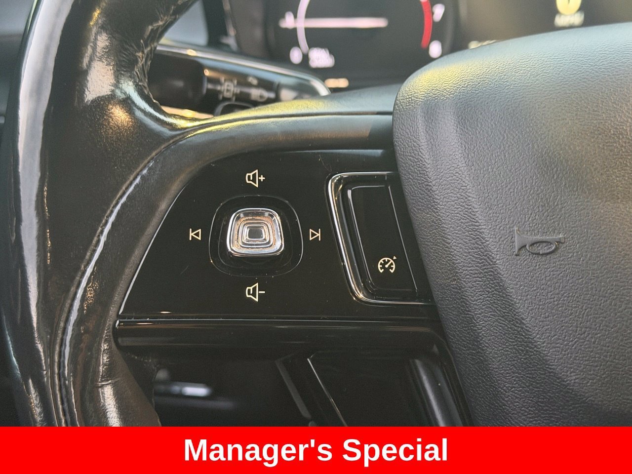 Used 2021 Lincoln Corsair FWD w/ Equipment Group 101A image 16
