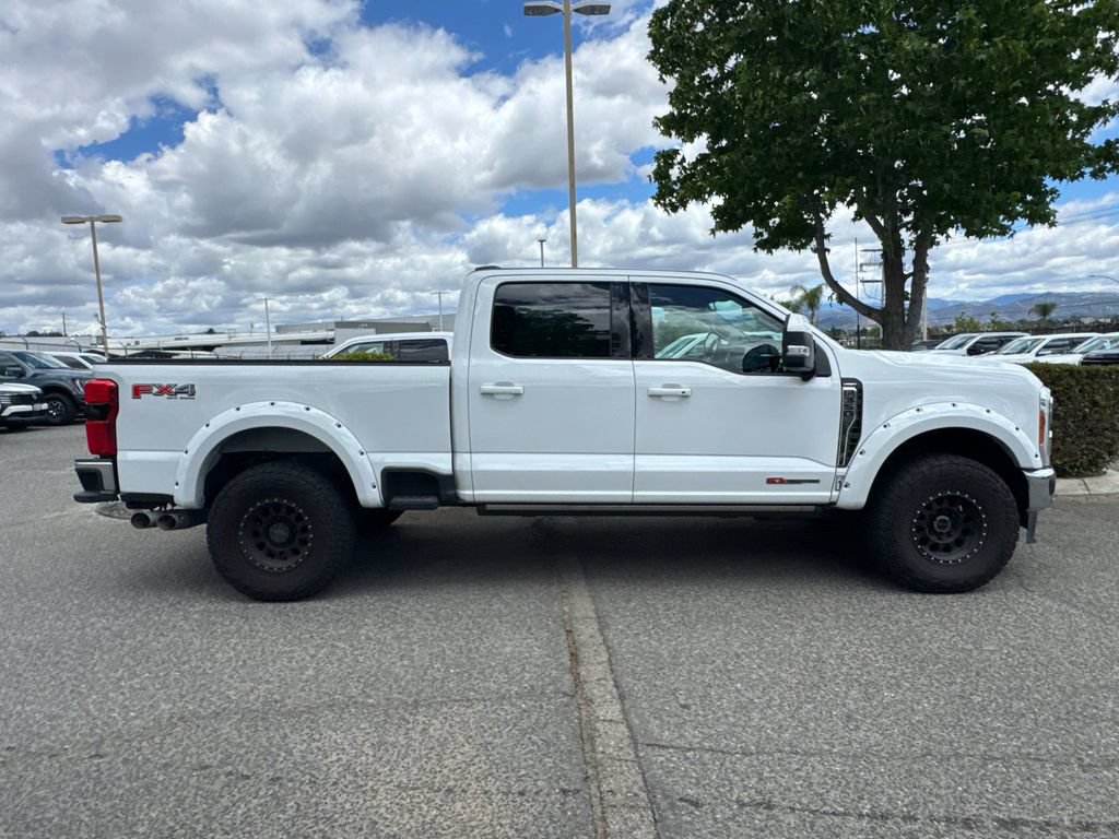 Used 2023 Ford F350 Lariat w/ Lariat Ultimate Package AWD/4WD image 8