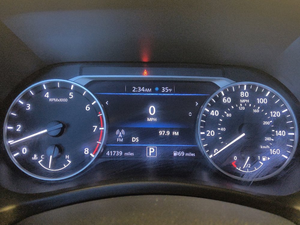 Used 2021 Nissan Sentra SV image 23