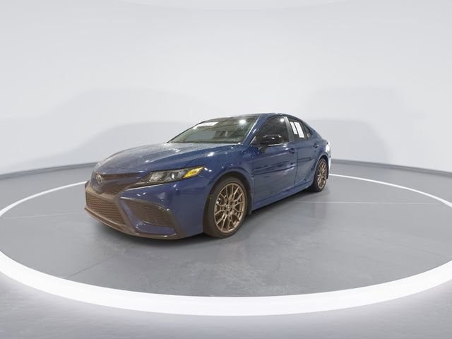 Used 2024 Toyota Camry SE w/ Convenience Package image 4