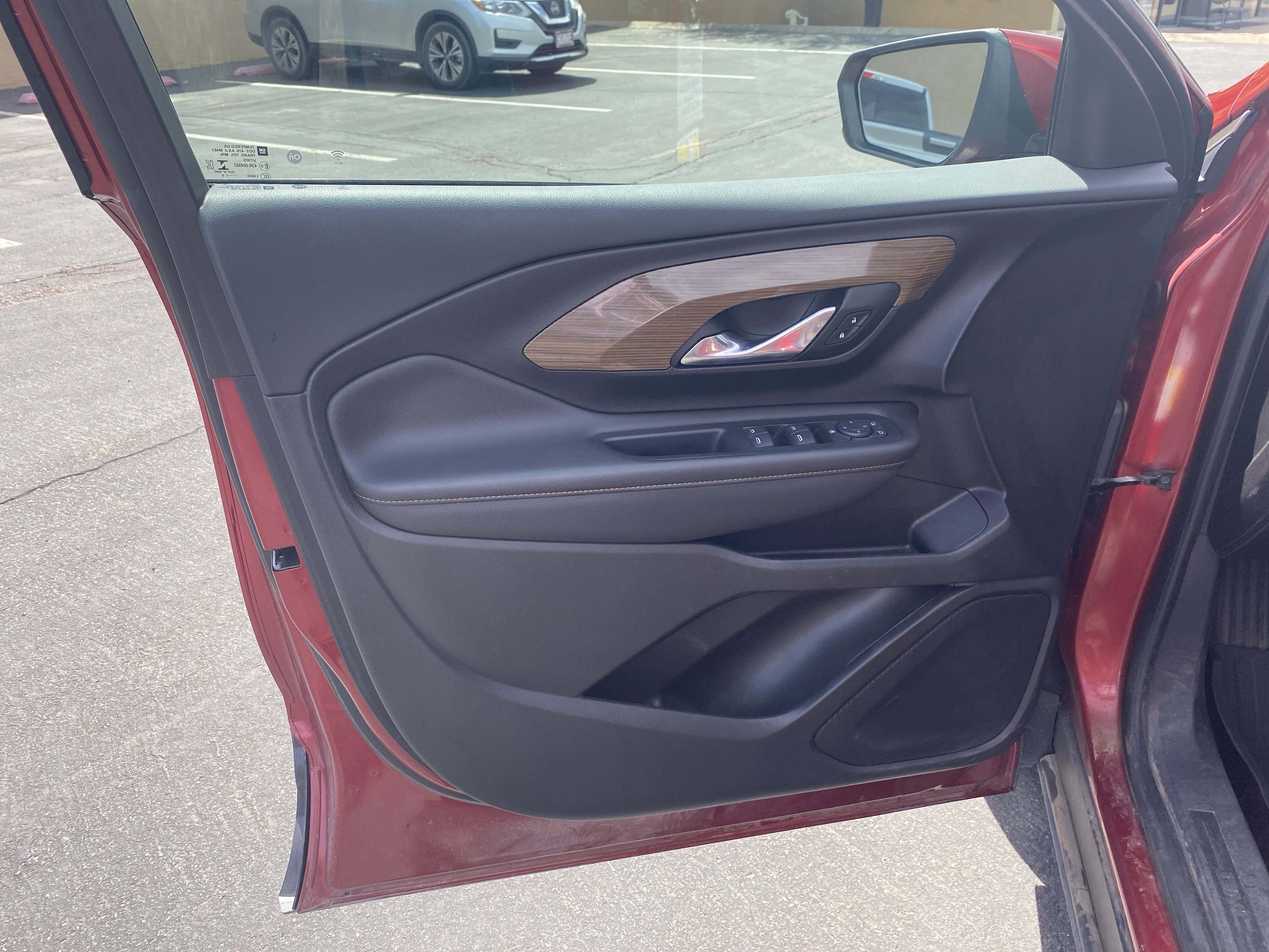 Used 2019 GMC Terrain SLE w/ Driver Convenience Package image 7