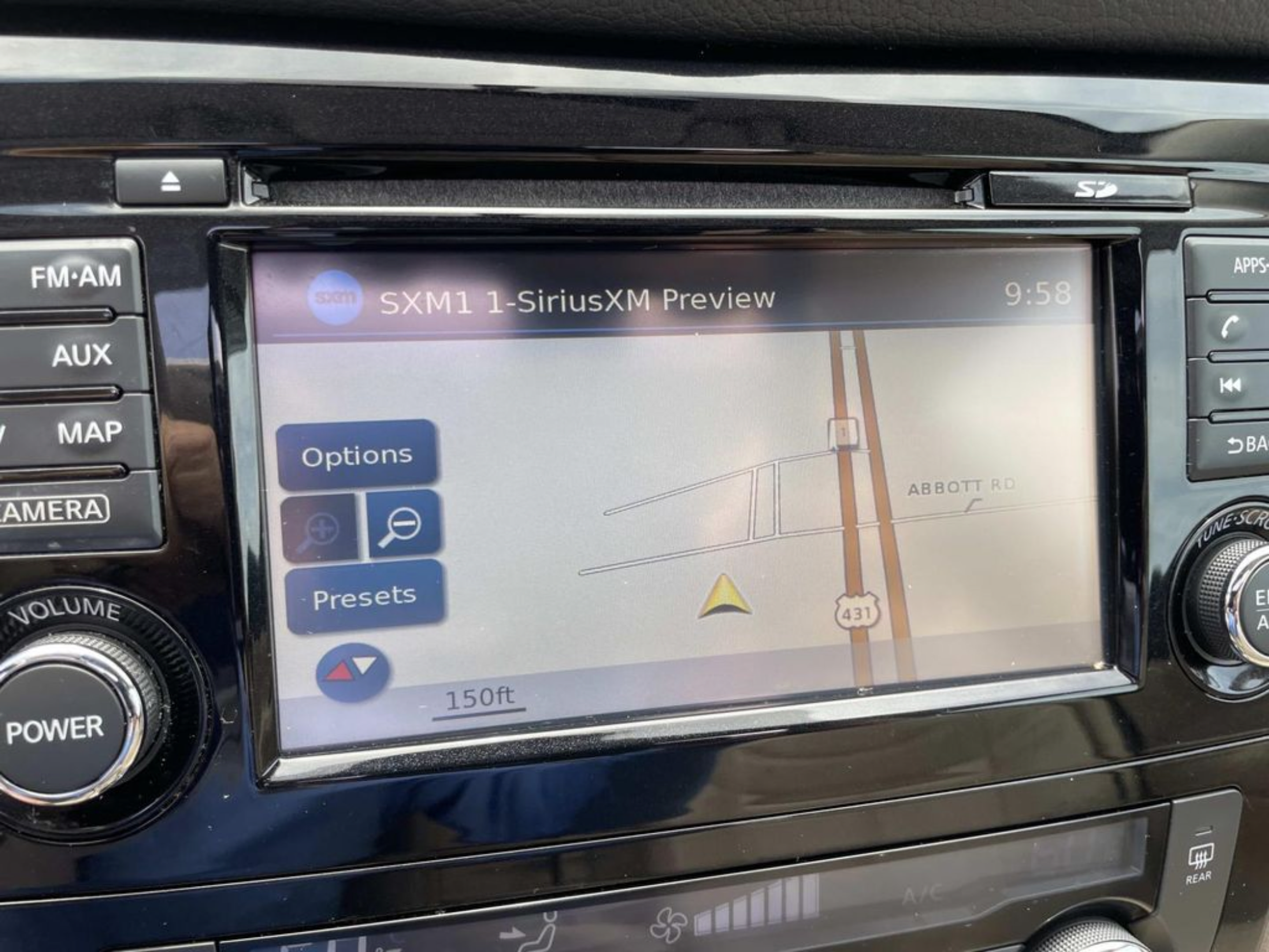 Used 2015 Nissan Rogue SL w/ SL Premium Package FWD image 29