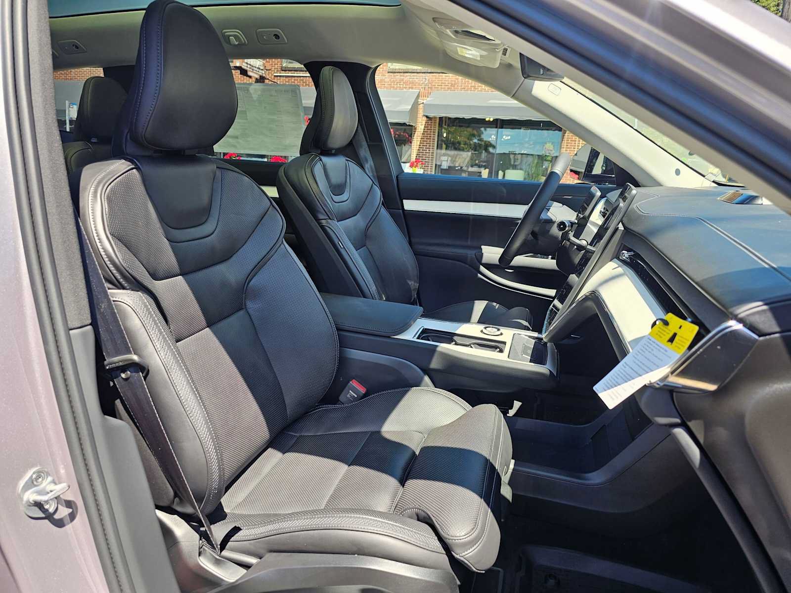 New 2026 Volvo EX90 Ultra AWD/4WD image 11