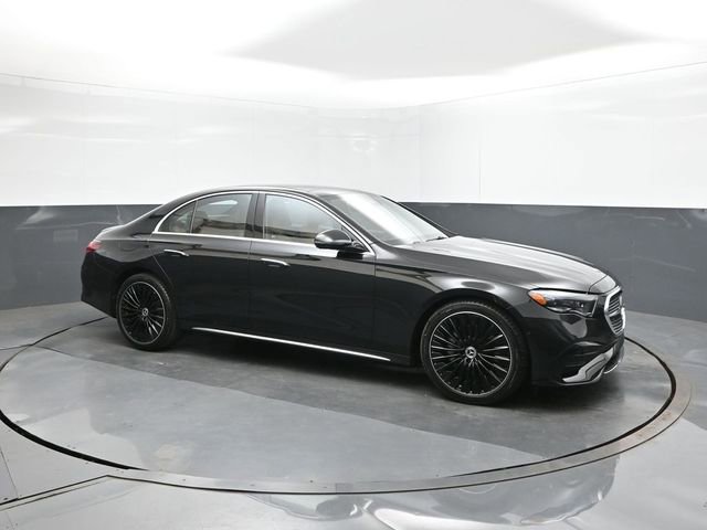 New 2026 Mercedes-Benz E 350 4MATIC Sedan image 17