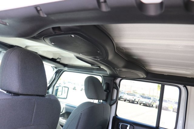 Used 2024 Jeep Wrangler Sport S image 24