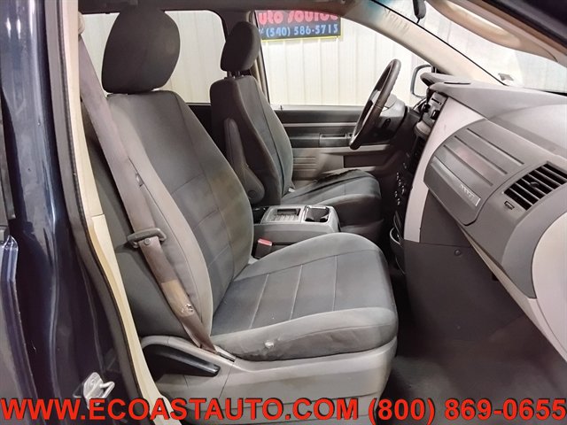 Used 2008 Dodge Grand Caravan SXT w/ Family Value Group FWD image 15