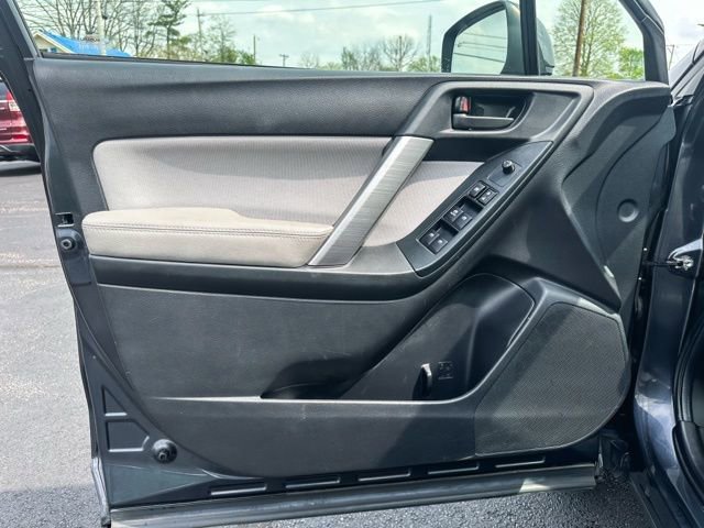 Used 2016 Subaru Forester 2.5i Premium w/ Popular Package #2 image 14