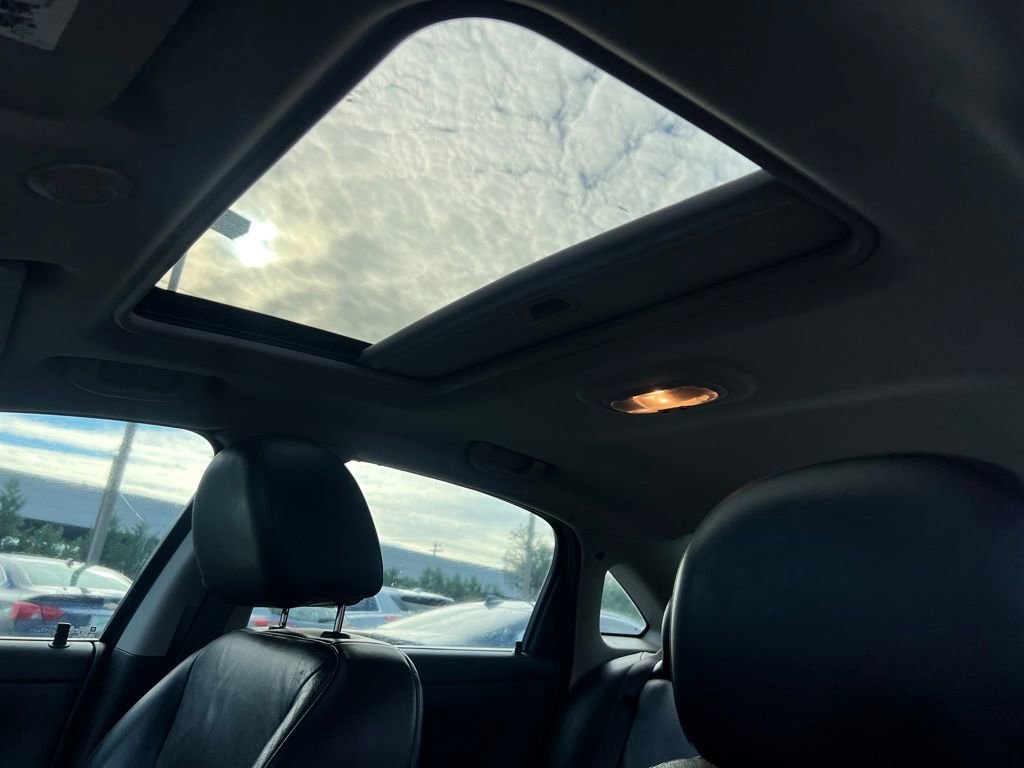 Used 2012 Chevrolet Impala LTZ image 20