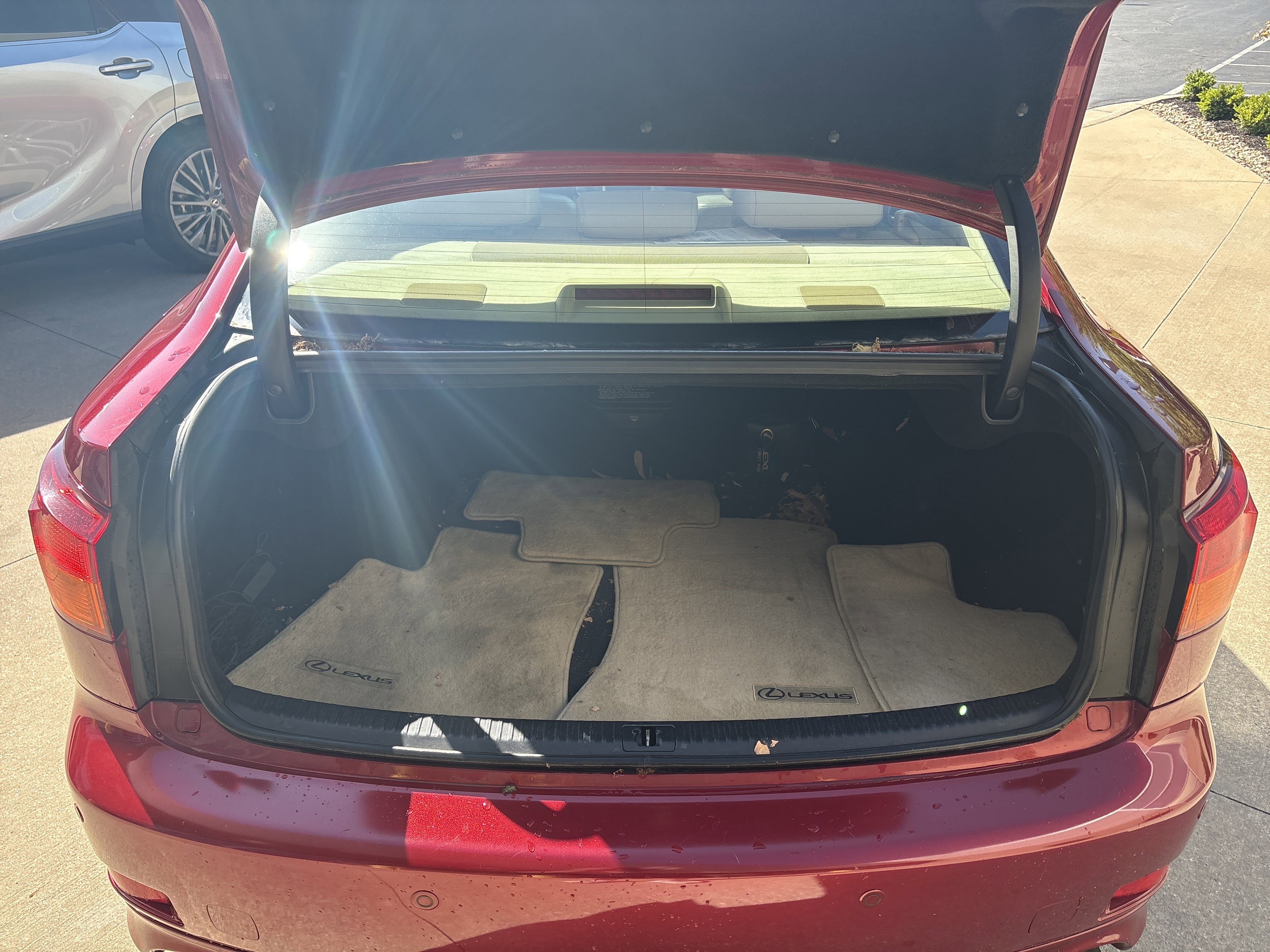 Used 2006 Lexus IS 350 RWD image 32
