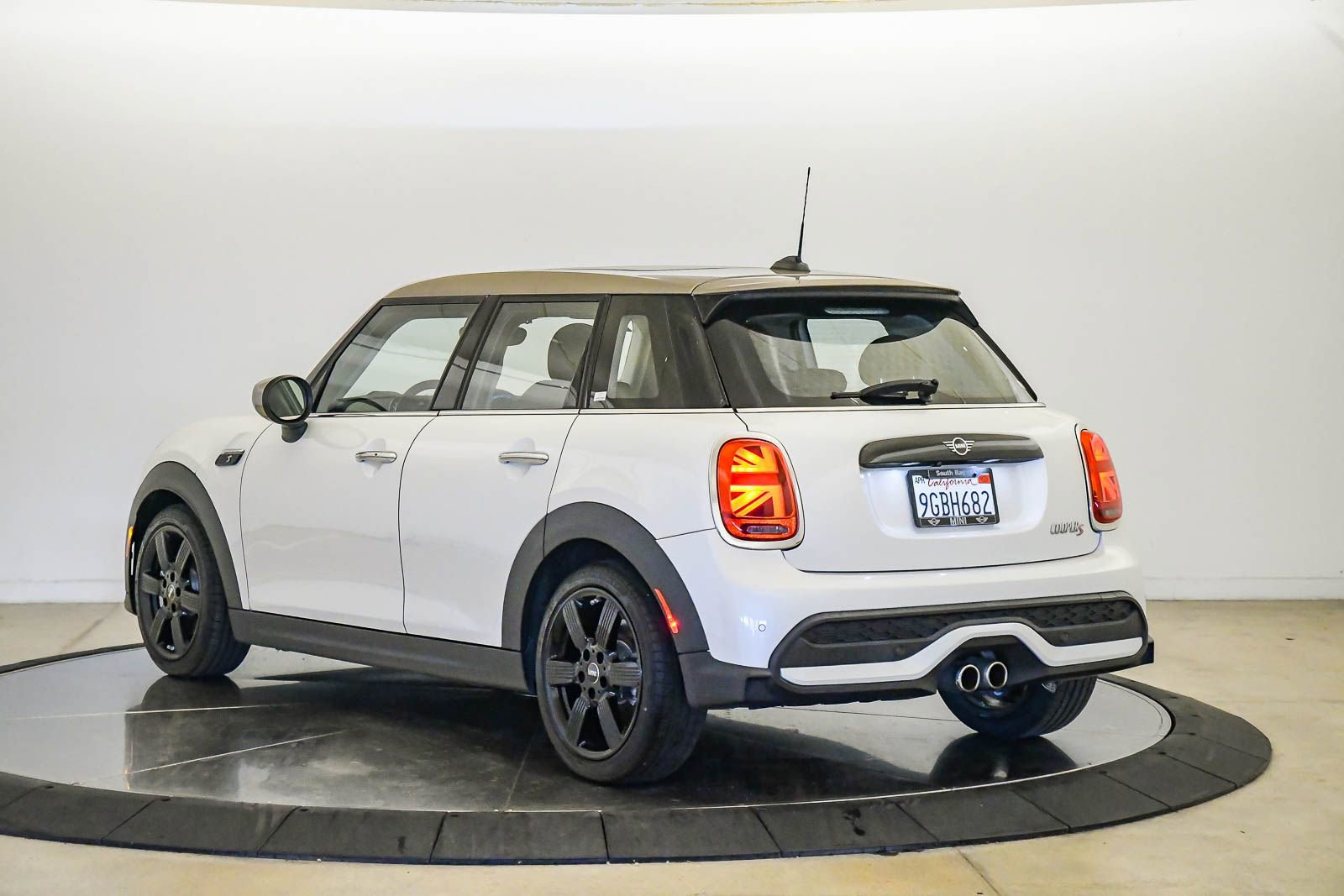 Certified 2024 MINI Cooper S FWD image 2