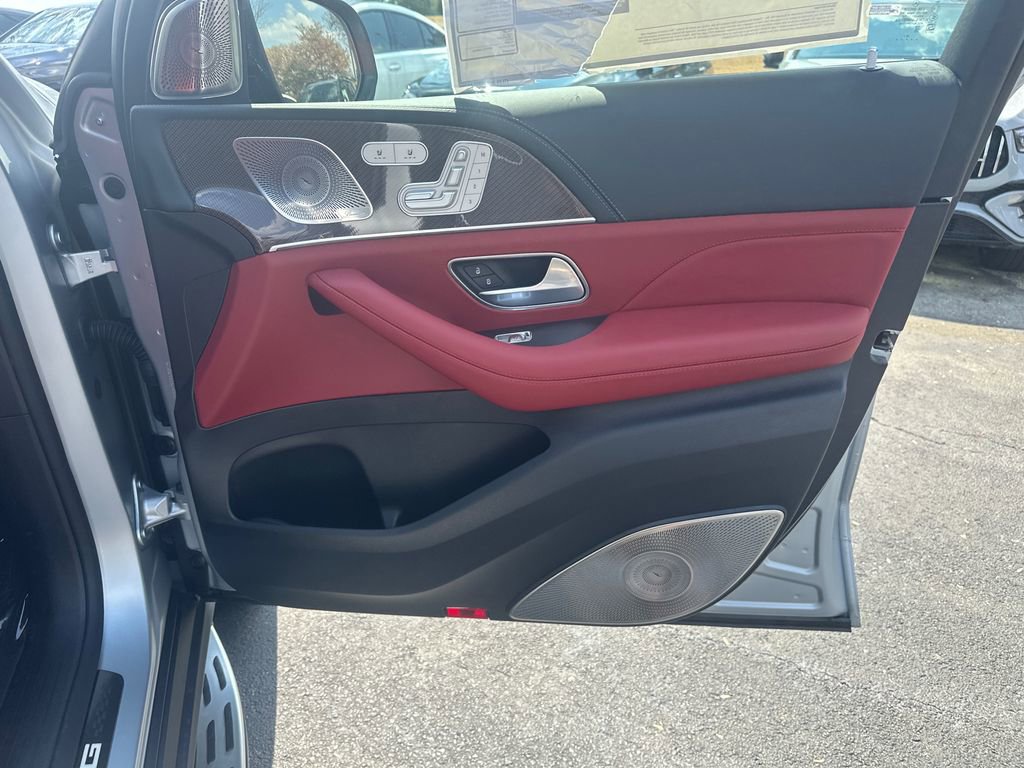 New 2026 Mercedes-Benz GLS 63 AMG 4MATIC image 15