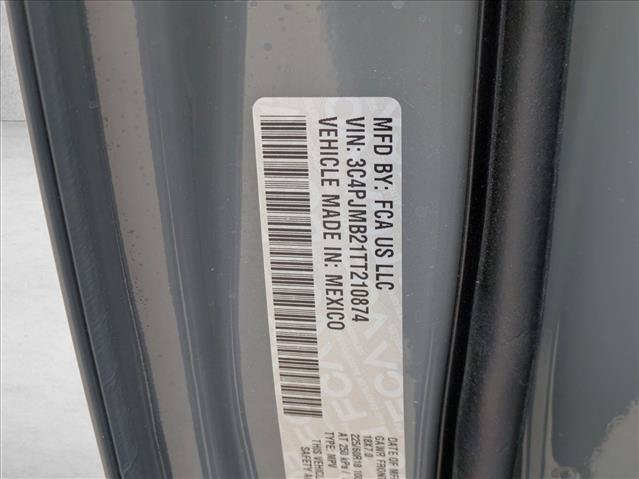 New 2026 Jeep Cherokee Laredo AWD/4WD image 17