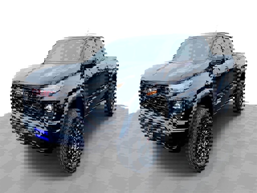 New 2025 GMC Canyon Elevation w/ Convenience Package