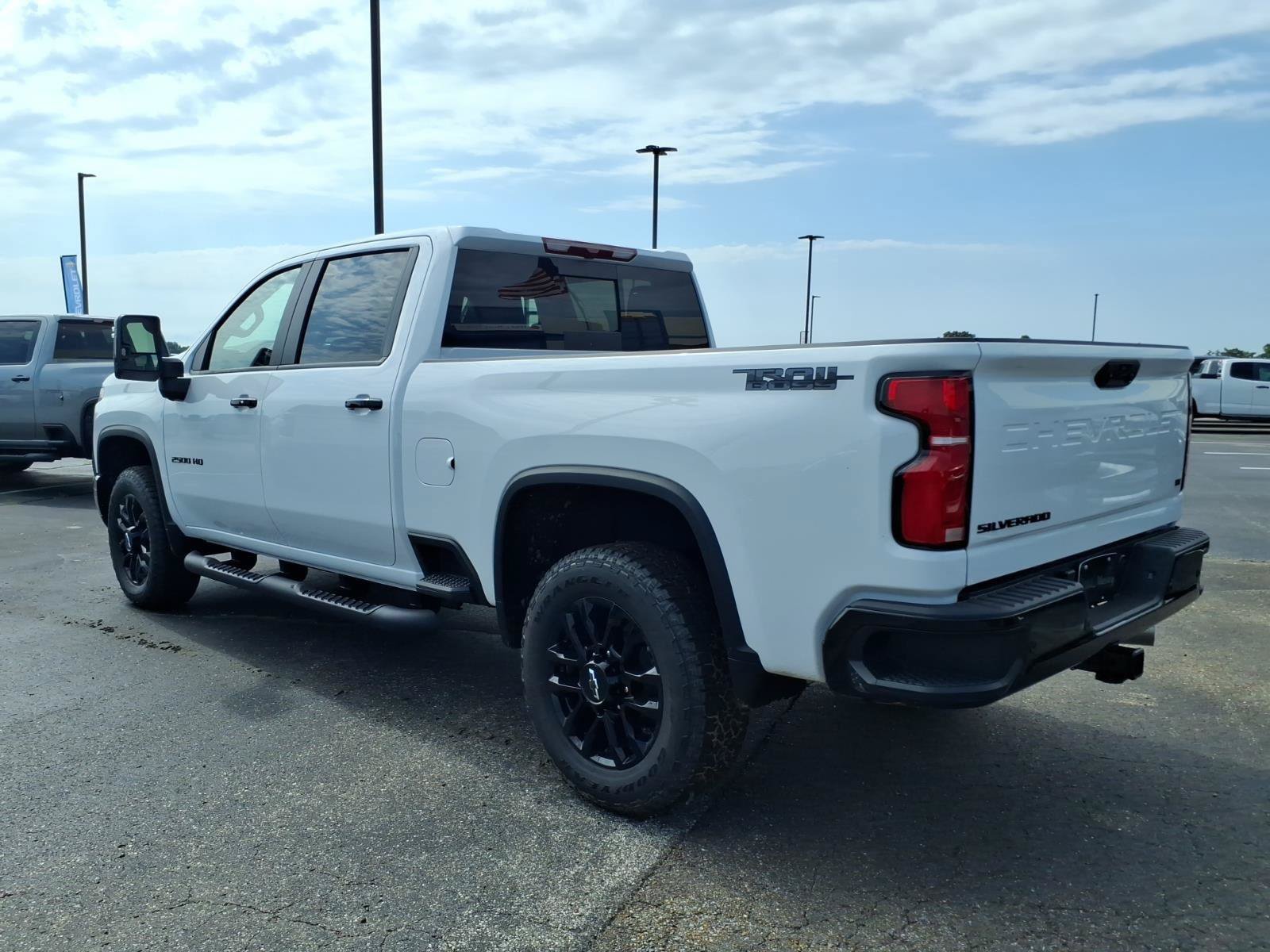 New 2026 Chevrolet Silverado 2500 LT w/ Trail Boss Package AWD/4WD image 3