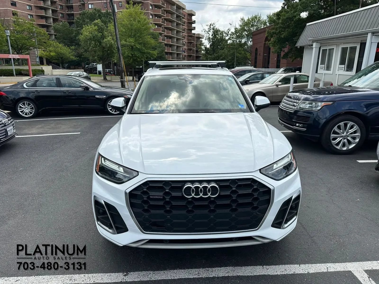 Used 2023 Audi Q5 2.0T Premium w/ Convenience Package AWD/4WD image 4