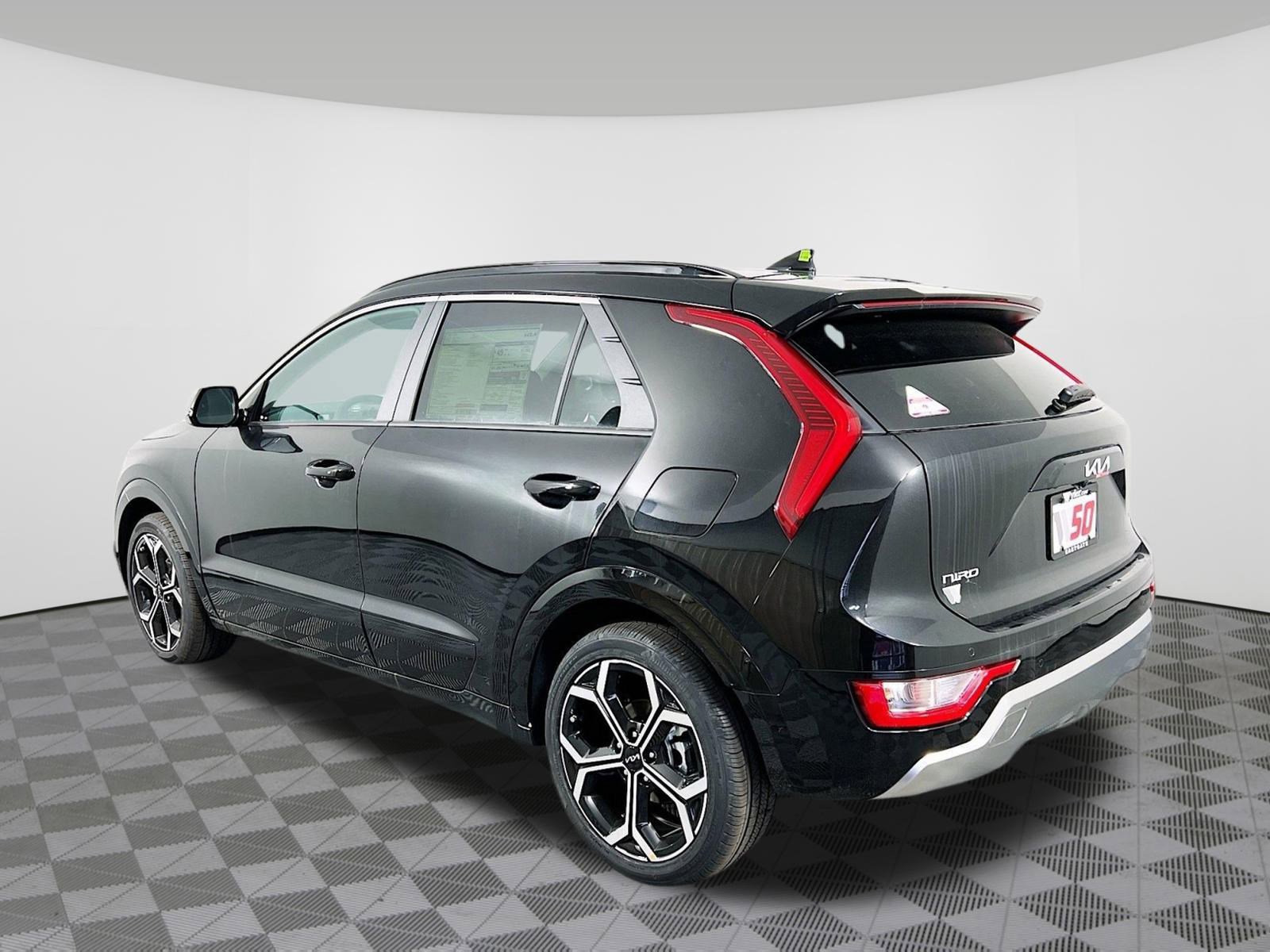 New 2025 Kia Niro EX Touring image 31