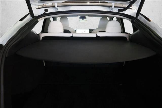 Used 2023 Tesla Model Y Long Range image 6