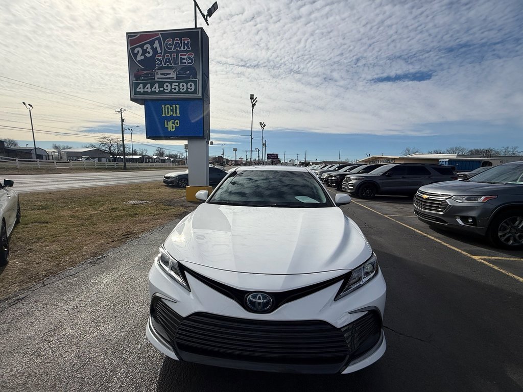 Used 2022 Toyota Camry LE image 8