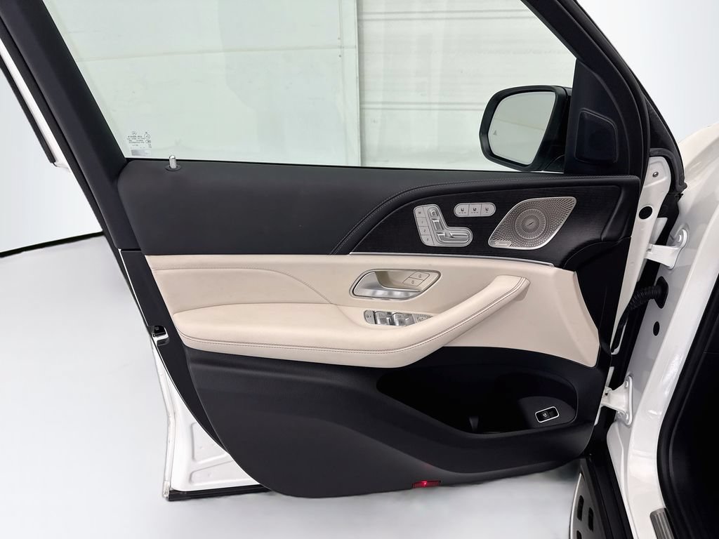 Used 2024 Mercedes-Benz GLE 53 AMG 4MATIC image 23