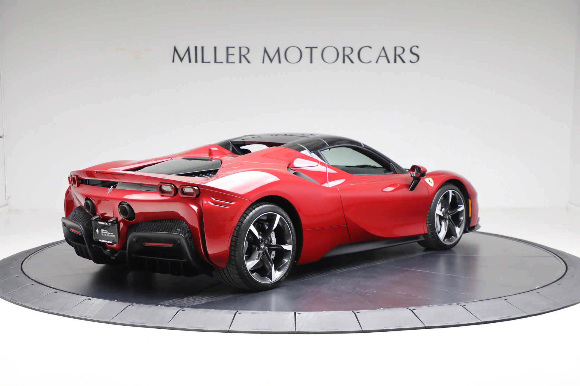 Certified 2024 Ferrari SF90 Spider AWD/4WD image 17
