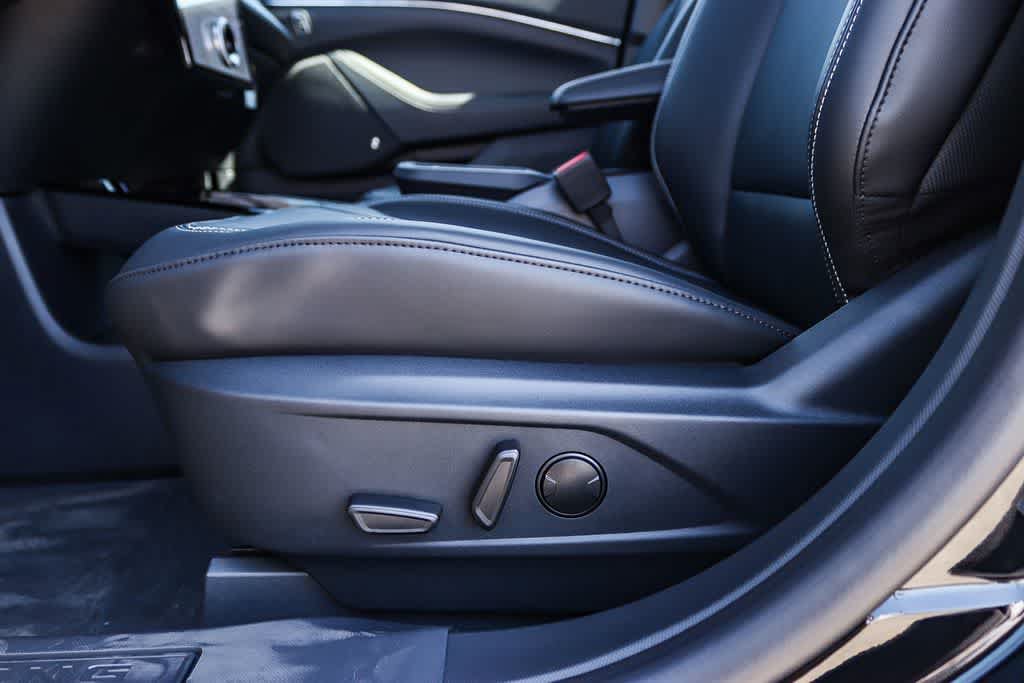 New 2026 Ford Mustang Mach-E Premium w/ Technology Package RWD image 20