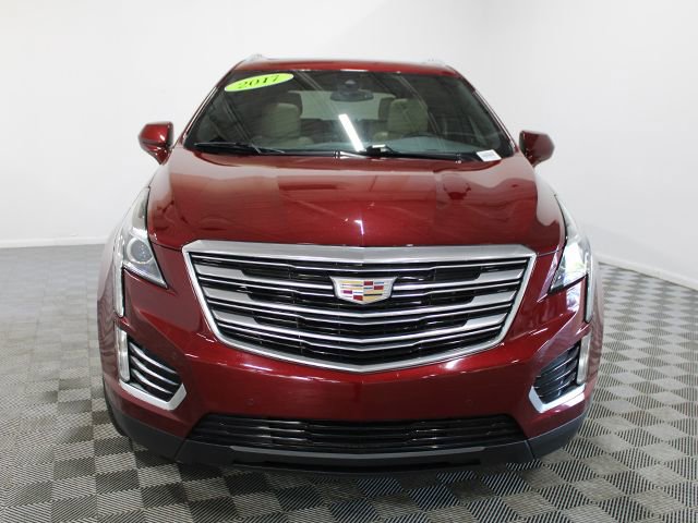 Used 2017 Cadillac XT5 Luxury w/ Driver Awareness Package image 9