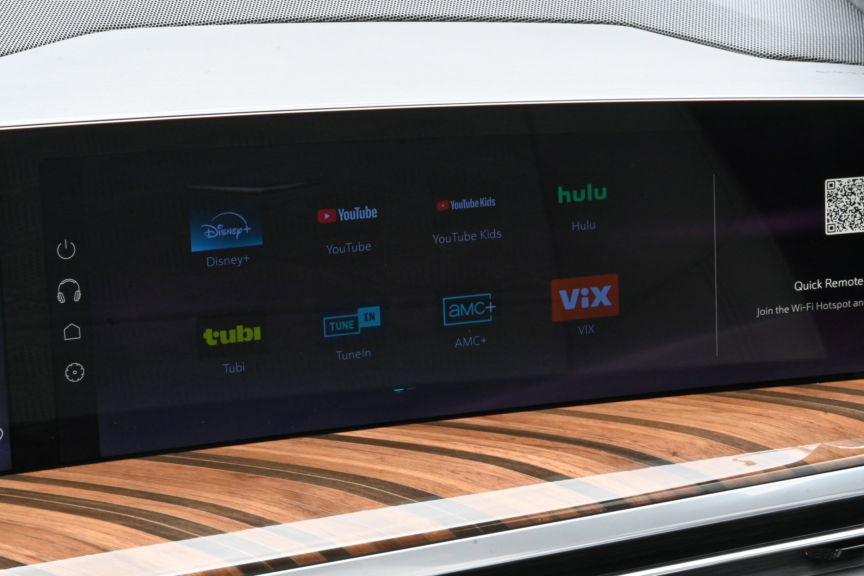 Used 2026 Cadillac Escalade Platinum Sport w/ LPO, ONYX Package image 21