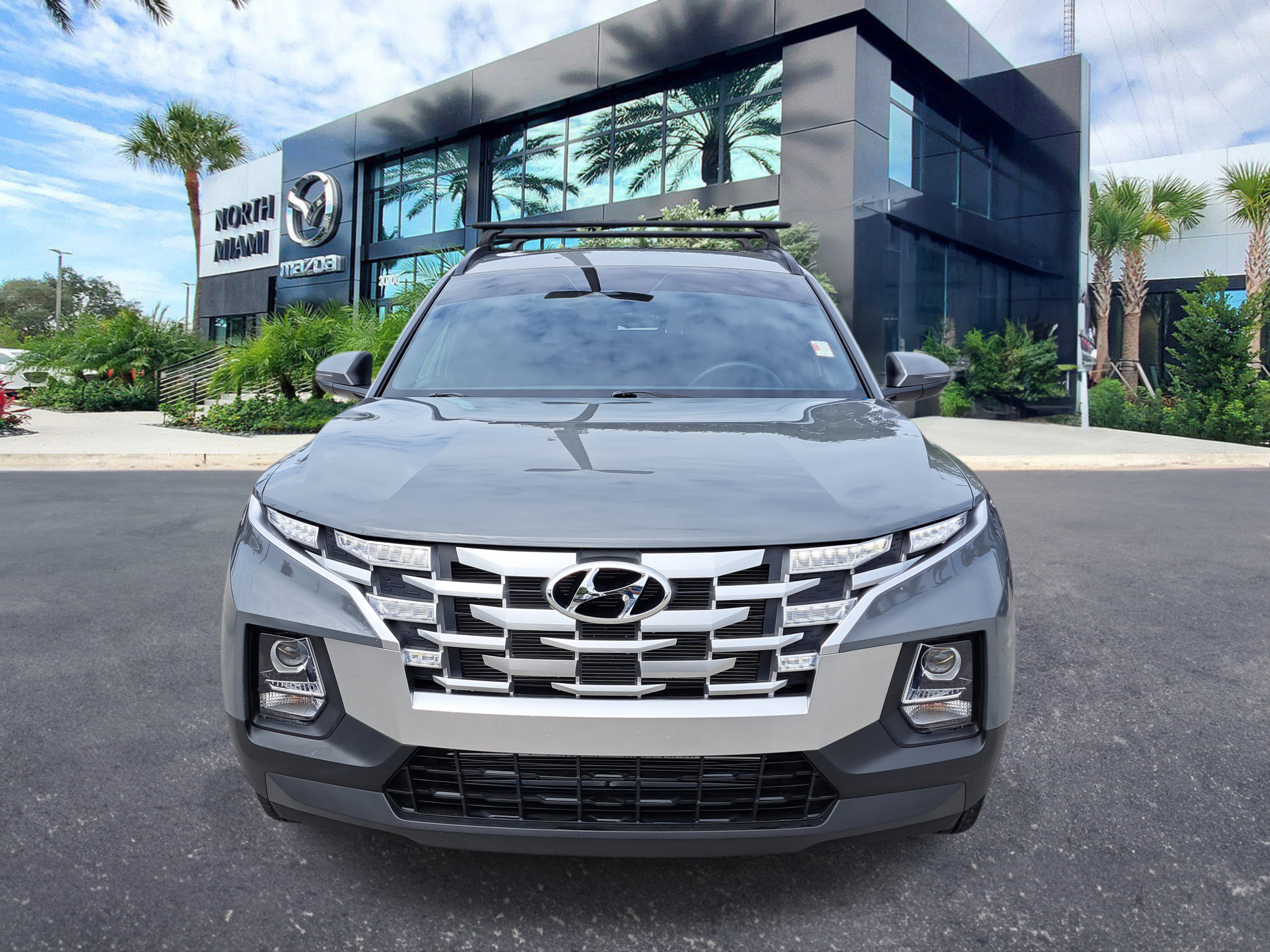 Used 2023 Hyundai Santa Cruz SEL w/ Activity Package image 2