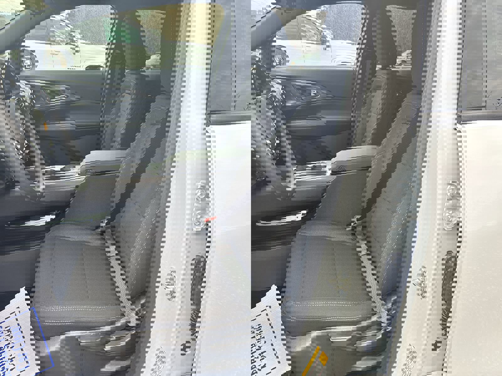 New 2026 Chevrolet Equinox EV LT image 14