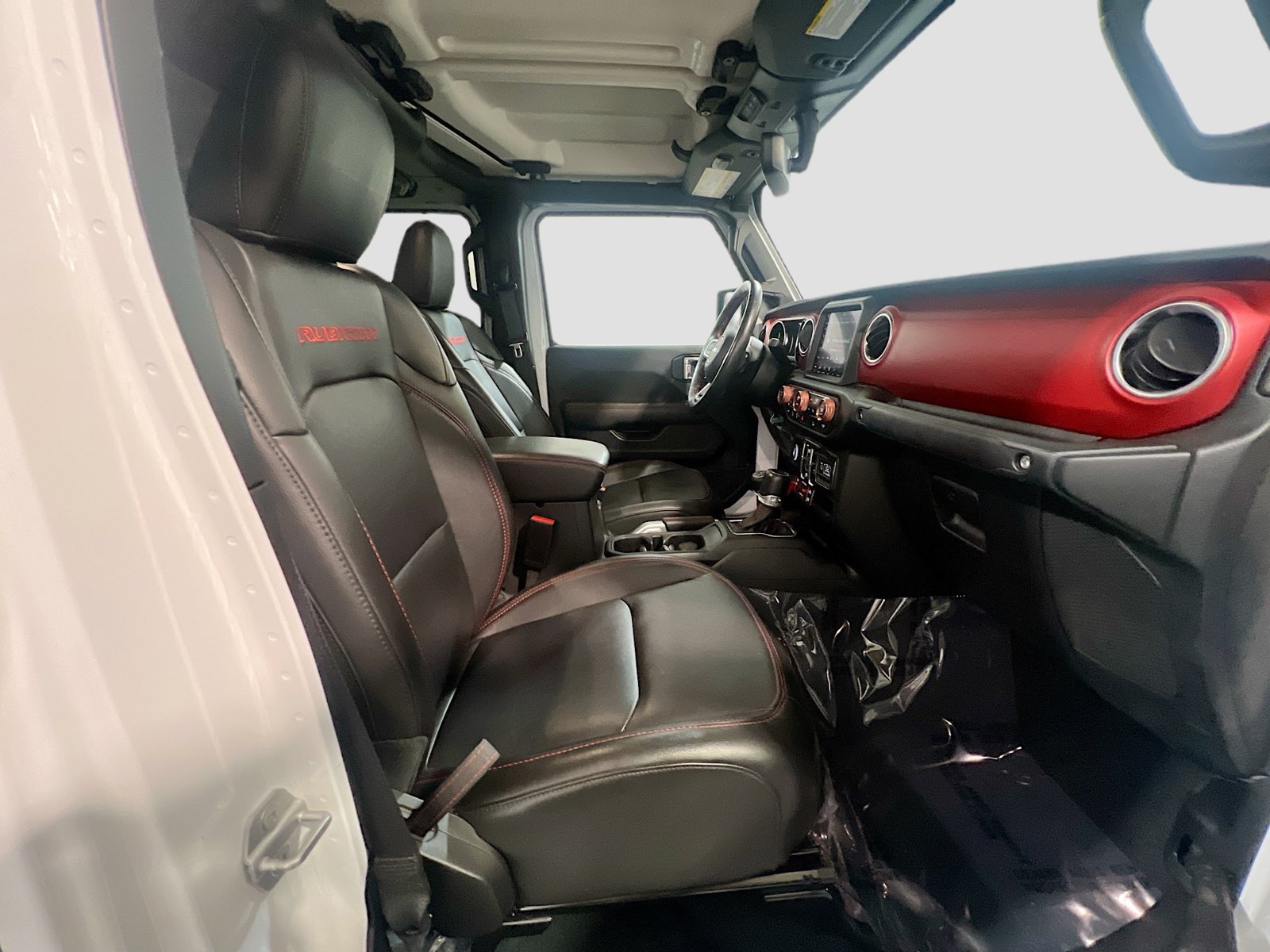 Used 2022 Jeep Gladiator Rubicon w/ Cold Weather Group AWD/4WD image 20