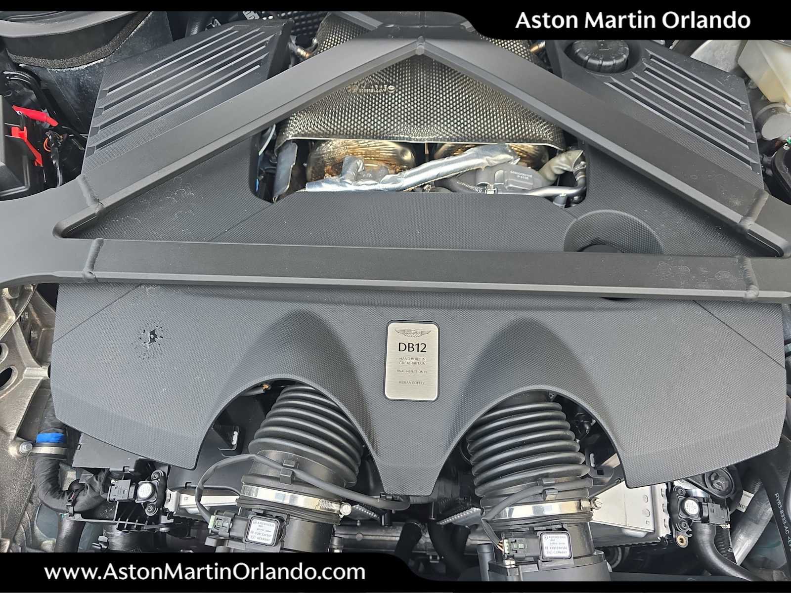 Used 2024 Aston Martin DB12 image 20