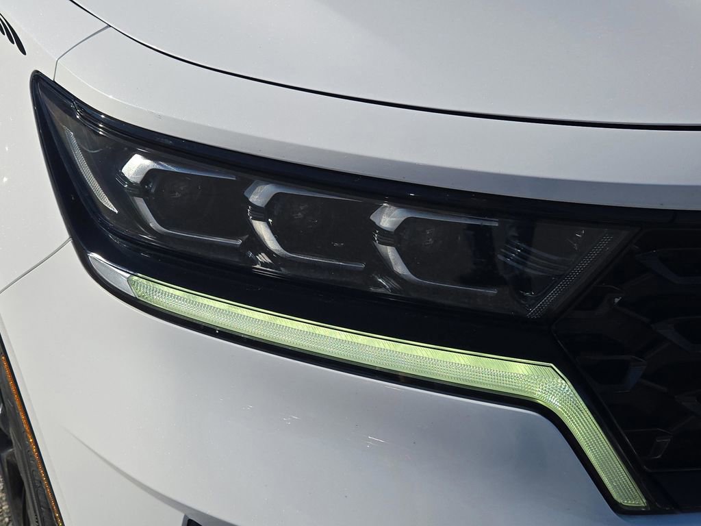 Certified 2023 Kia Sorento SX image 5