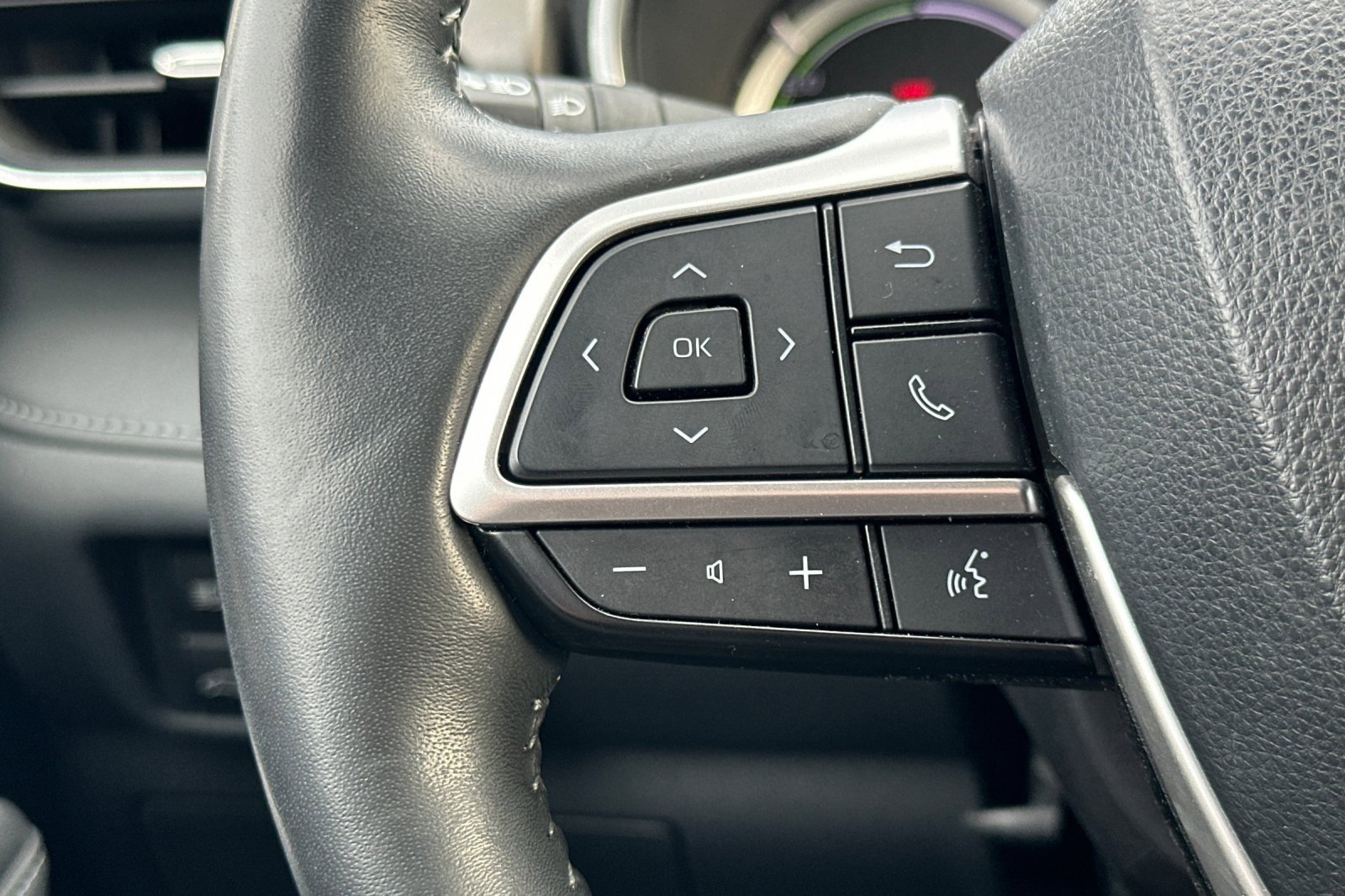 Used 2022 Toyota Highlander Limited image 36