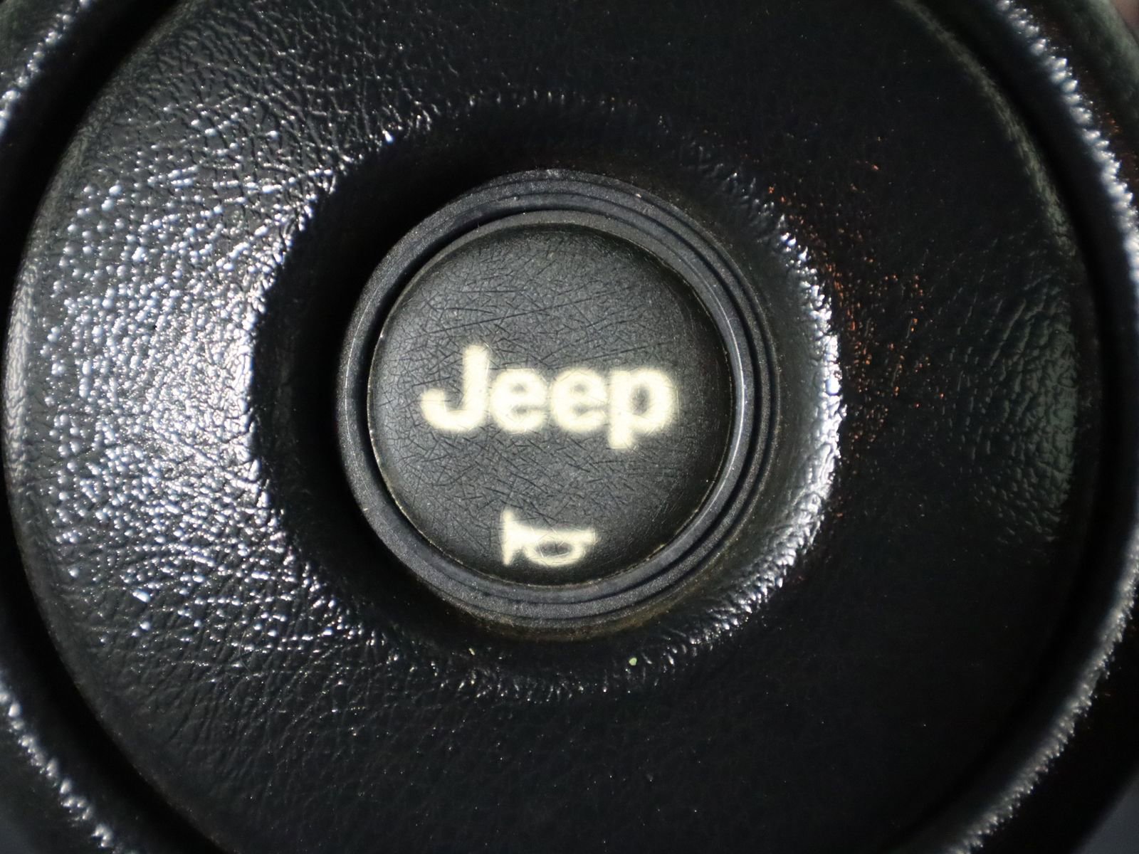 Used 1993 Jeep Cherokee 4WD 2-Door image 30