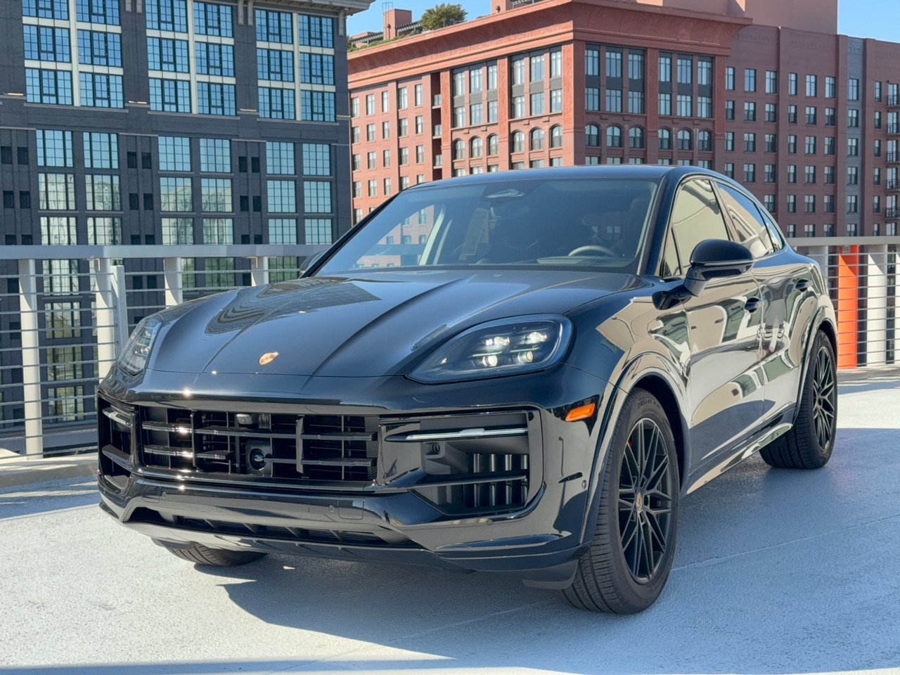 New 2026 Porsche Cayenne GTS AWD/4WD image 1