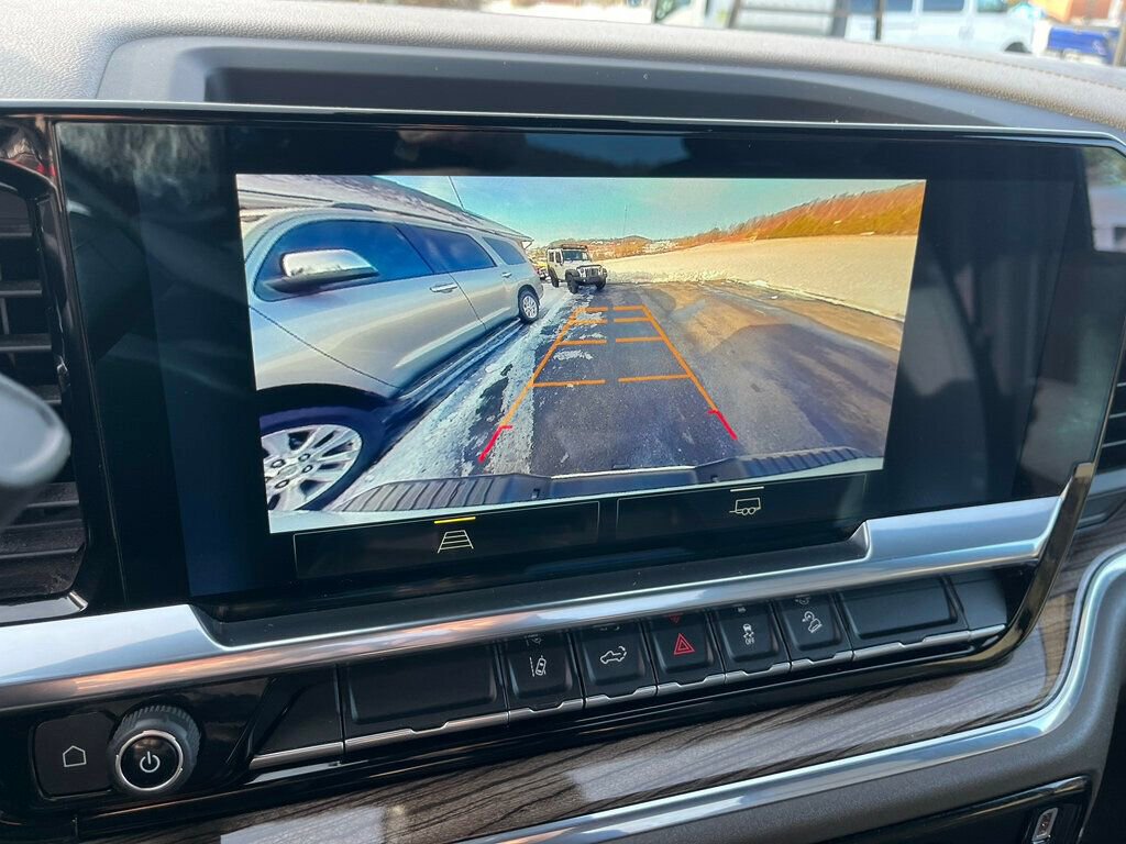 Used 2024 Chevrolet Silverado 2500 LT w/ Z71 Off-Road Package image 26